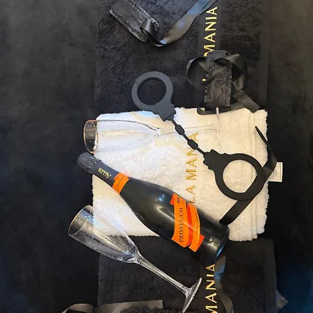 Luksusowy 60 M Z Jacuzzi Oraz Z Ogrodkiem Na Dachu Na Wylacznosc ! * Cracovie