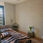 Appartement Luksusowy 60 M Z Jacuzzi Oraz Z Ogrodkiem Na Dachu Na Wylacznosc ! Cracovie