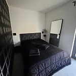 Luksusowy 60 M Z Jacuzzi Oraz Z Ogrodkiem Na Dachu Na Wylacznosc ! Cracovie