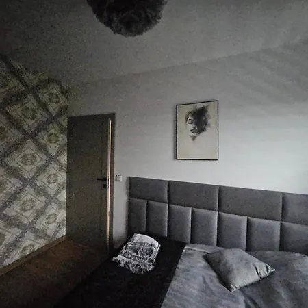 Daire Luksusowy 60 M Z Jacuzzi Oraz Z Ogrodkiem Na Dachu Na Wylacznosc !